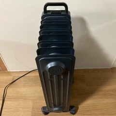 　　　　　アイリスオーヤマ　ウェーブ型 オイルヒーター IWHD-1218M-B
の画像