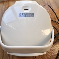 炊飯器の画像
