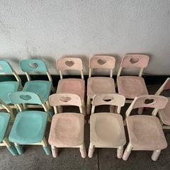 子供用のイス　11脚の画像