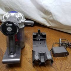 Dyson ダイソン DC62　コードレスクリーナー　V6 DC62 動作確認済みの画像