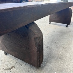 天然木　黒松　キャスター付き　長椅子の画像