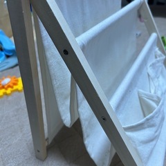 絵本   棚   マガジン布ラックの画像