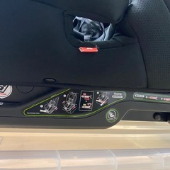 Aprica FormFit チャイルドシートの画像