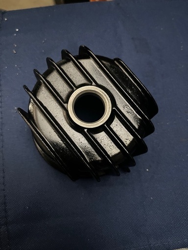 ホンダ　cbx400f   ギアチェンジ　フィルターカバー ホンダcbx400f ギアチェンジフィルターカバー (さざなみ) てだこ浦西の