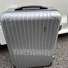 RIMOWA リモワ　機内持ち込みサイズの画像