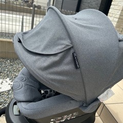 エールべべ 新生児から⭕️ チャイルドシートの画像