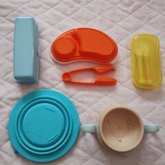 ベビー用品　離乳食　お菓子入れ　まとめての画像