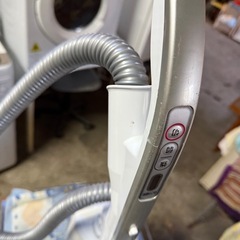 アイリスオーヤマ IRIS OHYAMA キャニスター掃除機 紙パック式 軽量紙パッククリーナーパワーヘッド シルバー KIC-BTP2-Sの画像