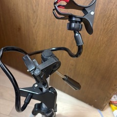 三脚　スマホホルダー付きの画像