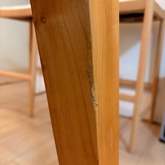 【無料】イクスス ダイニングテーブル 75cm角の画像