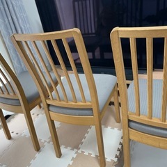 IKEA EKEDALEN 椅子　3脚   
の画像