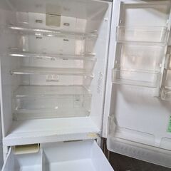 サンヨー冷蔵庫2007年式の画像