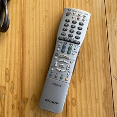  【無料・ジャンク扱い】SHARP AQUOS 42型テレビ（動作未確認）の画像