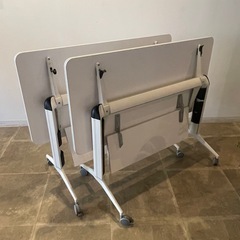 【無料】折りたたみ会議テーブル×2台の画像