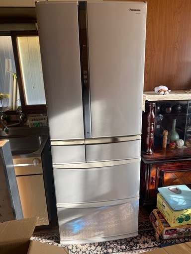 2011年 Panasonic 冷凍冷蔵庫 NR-F505T-N（501L） (まる@プロフ必読