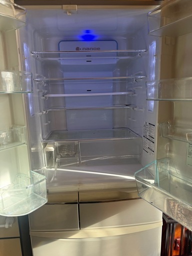 2011年 Panasonic 冷凍冷蔵庫 NR-F505T-N（501L） (まる@プロフ必読