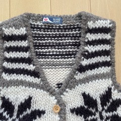 ハートマーケット　ニットベストの画像