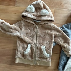 110〜110フードパーカー2枚セットの画像