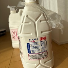 『コストコ』薬用キレイキレイ大容量4L泡タイプ詰め替え用の画像