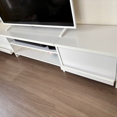 テレビ台 の画像