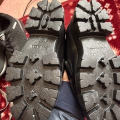 PRADA ローファーの画像