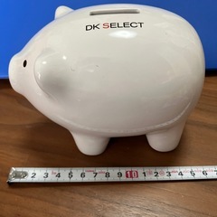 貯金箱の画像