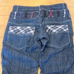 クロップドパンツ　の画像