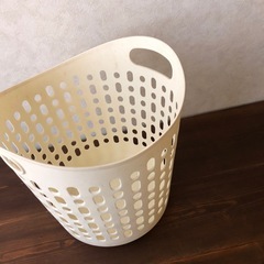 ★大きな　洗濯かご　収納かご★カゴの画像