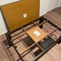 こたつテーブルの画像