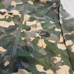 the north faceのウィンドブレーカーの画像