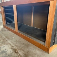 特大の水槽が載っていた台　diy いろいろな用途に活用できる方への画像