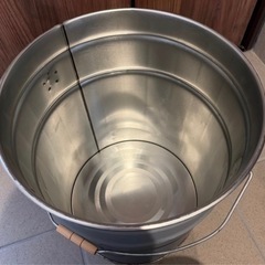 バケツ 椅子 ものいれ物入れの画像