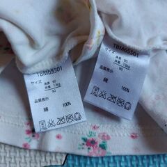 サイズ90　ハイネックカットソー　花柄2枚セットの画像