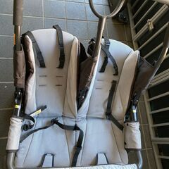 【取りに来てくださる方限定】横並び二人乗りベビーカー　Duo Sports デュオスポーツの画像