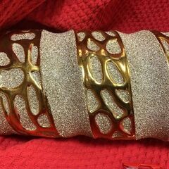 ★美品～USED!!高さ31.5㎝・金色の豪華なデザイン・円柱型の花瓶・花器★の画像