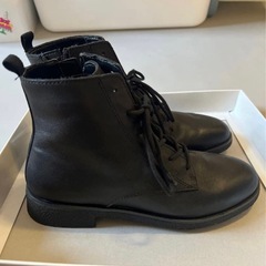 新品クラークスレザーブーツ サイズ22cmの画像