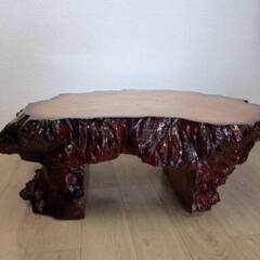 切り株ローテーブルの画像