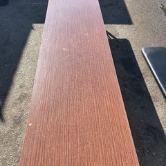 低いタイプの会議テーブル×5台の画像