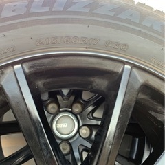 タイヤホイール付きの画像