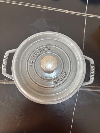 値下げストウブ鍋20cm