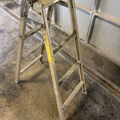 脚立　横揺れありの画像