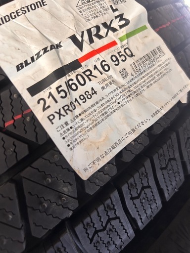 VRX3　215/60R16    冬タイヤ新品未使用25年製