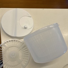 未使用　ダイソー　サラダスピナーの画像
