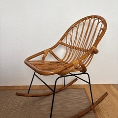 ロッキングチェアの画像