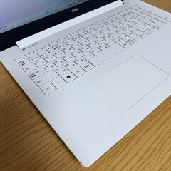 【超美品＆バッテリー良好！】NEC LAVIE メモリ8GB SSD256GB Windows11の画像