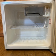 無料。【1989年製】National NR-A5B-WR 49L／1ドア冷蔵庫の画像