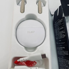 エレコム ワイヤレスイヤホン Bluetooth セミオープン 薄型 コンパクト 軽量 低遅延 自動ペアリング タッチセンサー搭載 LBT-TWS17EWHの画像