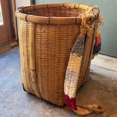 当時物 昭和レトロ 背負い籠 竹 竹編み 花籠 竹細工の画像