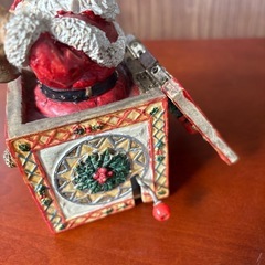 クリスマス　サンタクロースの置物　オルゴール付きの画像