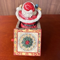 クリスマス　サンタクロースの置物　オルゴール付きの画像